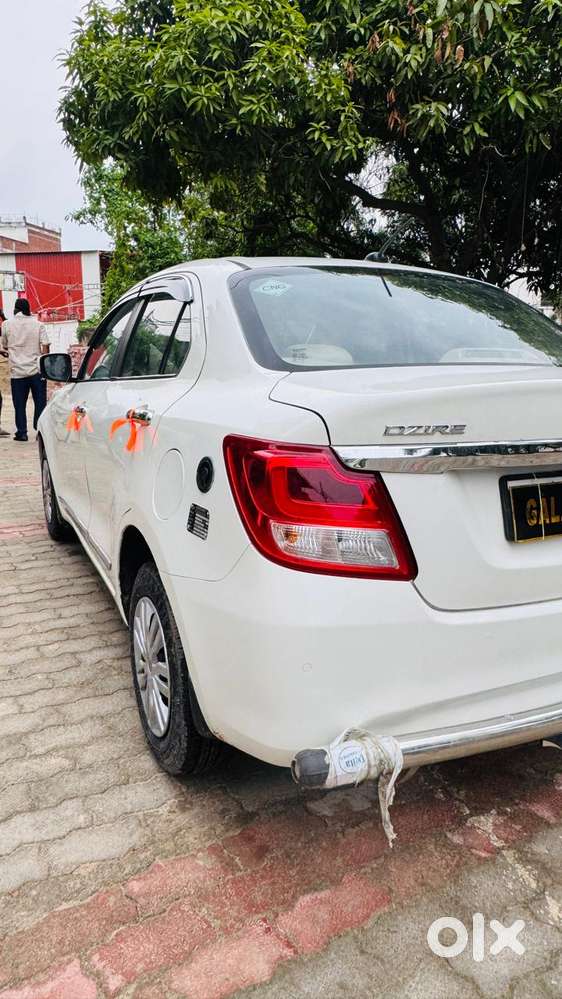 Maruti Suzuki Dzire 1.2 Vxi Cng, 2022, Petrol