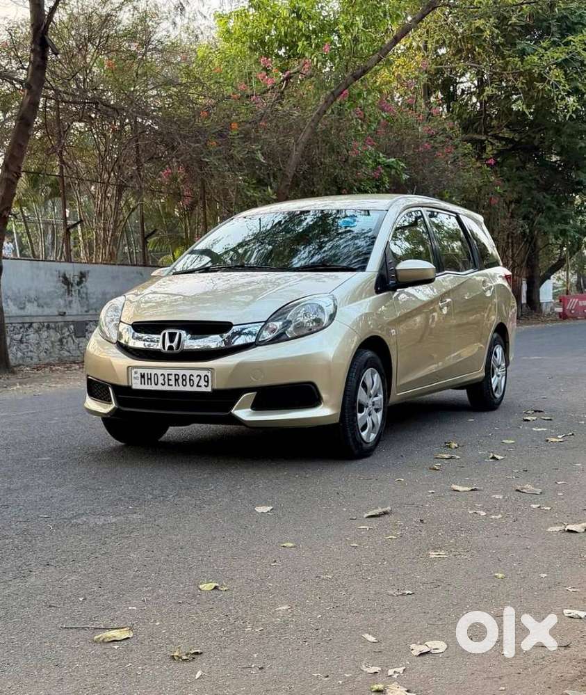 Honda Mobilio, 2014, Petrol