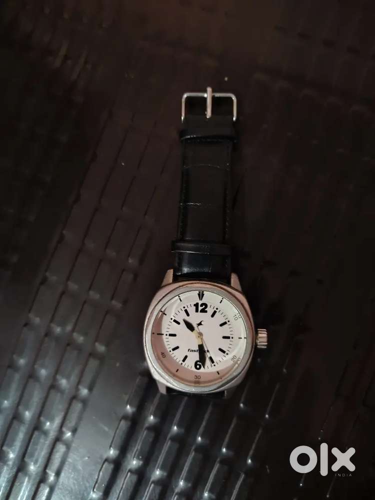 I want to sell Fastrack and Titan watch - Men in Dindoli, Surat ...
