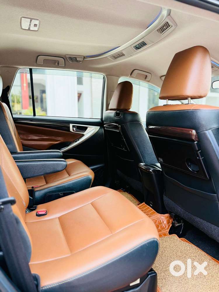 Toyota Innova Crysta [2020-ongoing] 2.4 Zx 7 Str, 2021, Diesel