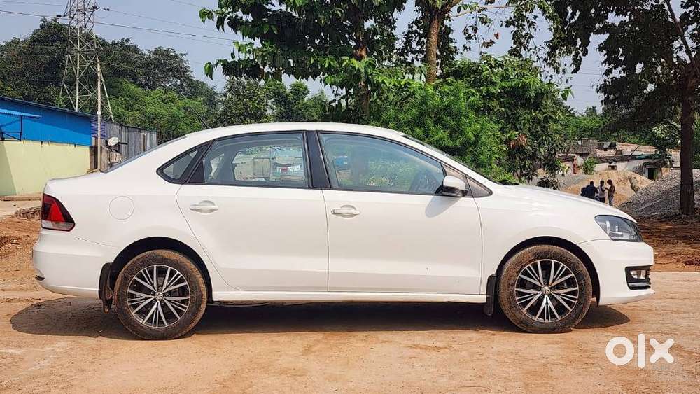 Volkswagen Vento 1.6 Highline Plus, 2019, Petrol