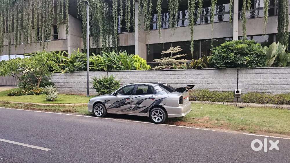 Maruti Suzuki Baleno Sigma 2004