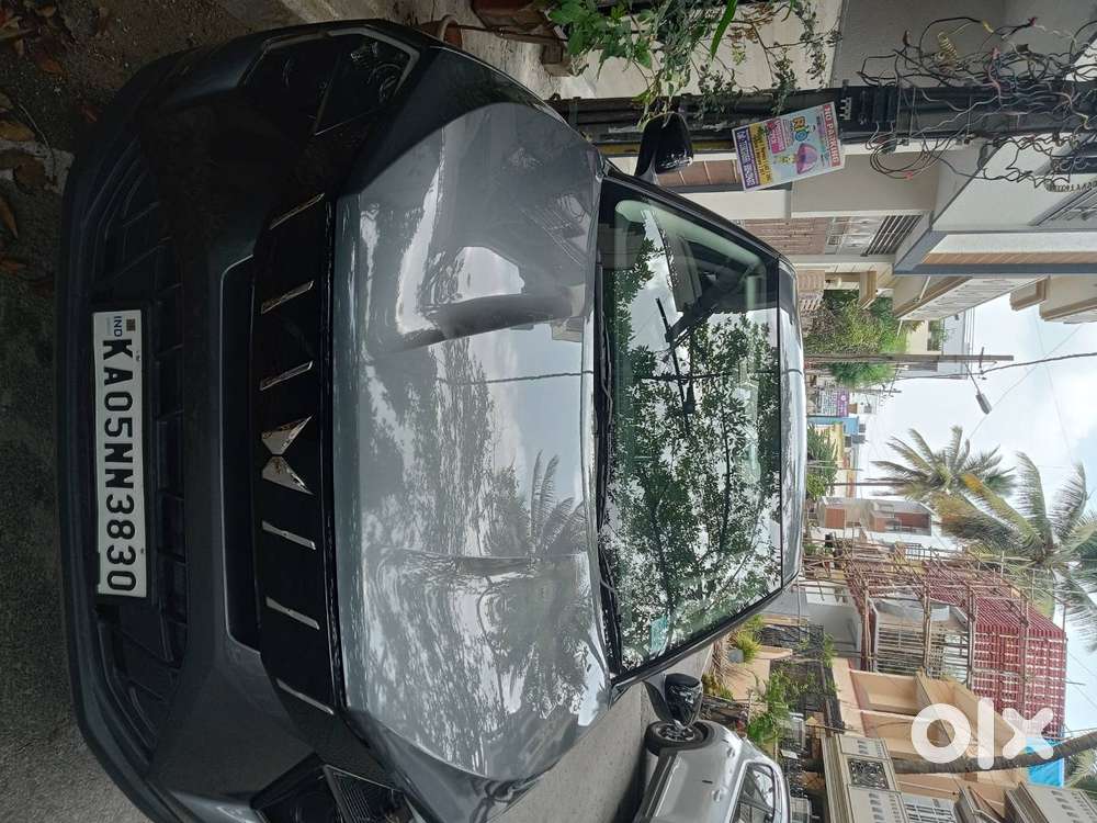 Mahindra Xuv 3xo 2025 Petrol 12600 Km Driven