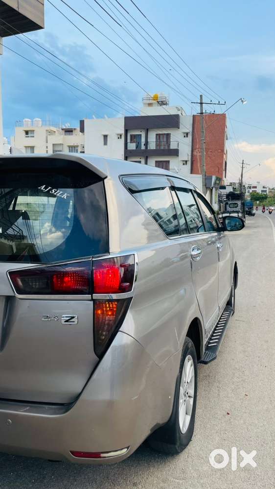 Toyota Innova Crysta 2016 2.4 Zx Mt 7str