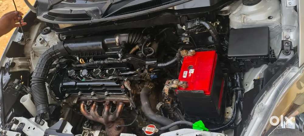 Injen Ke Pass Halki Si Lag Gyi Thi