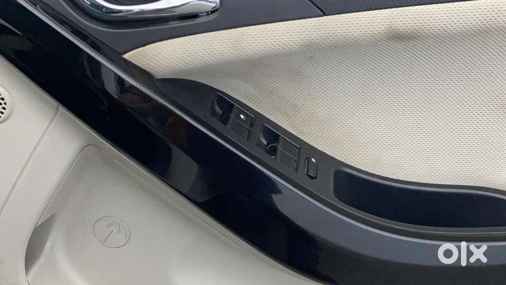 Tata Nexon 1.2 Revotron Xz Plus, 2022, Petrol