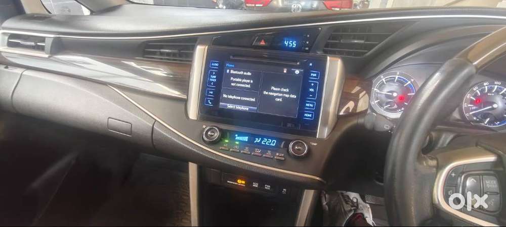 Toyota Innova Crysta 2016 Diesel 150000 Km Driven