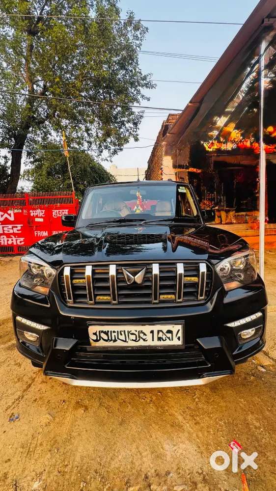 Mahindra Scorpio Classic 2023 Diesel Manual