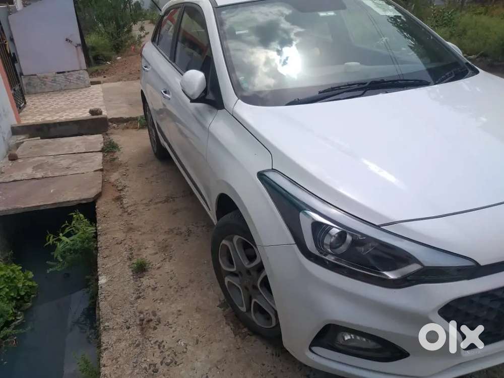 Hyundai I20 Asta (optional) Best Condition, One-man Driven, Family Car