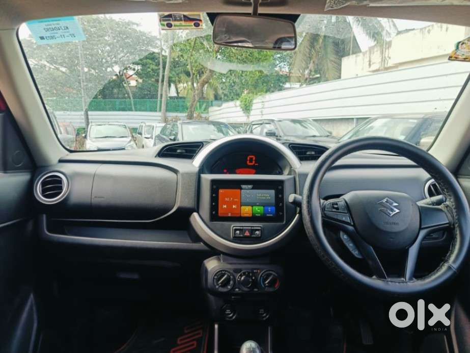 Maruti Suzuki S-presso Vxi Plus, 2023, Petrol