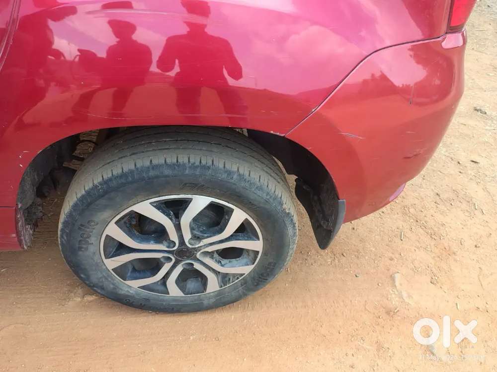 Nissan Terrano 2015