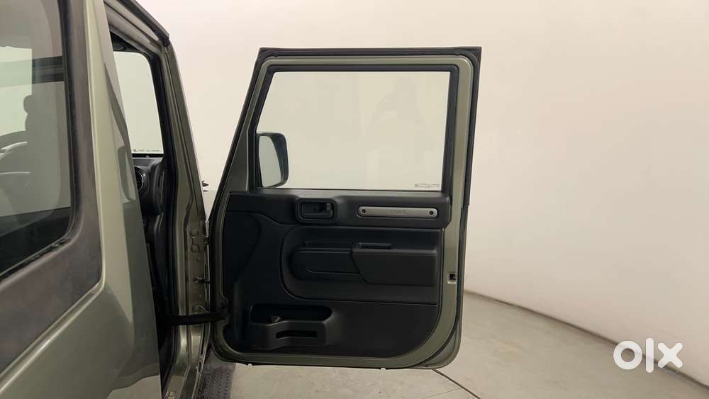 Mahindra Thar Lx Hard Top Petrol Mt 4wd, 2022, Petrol