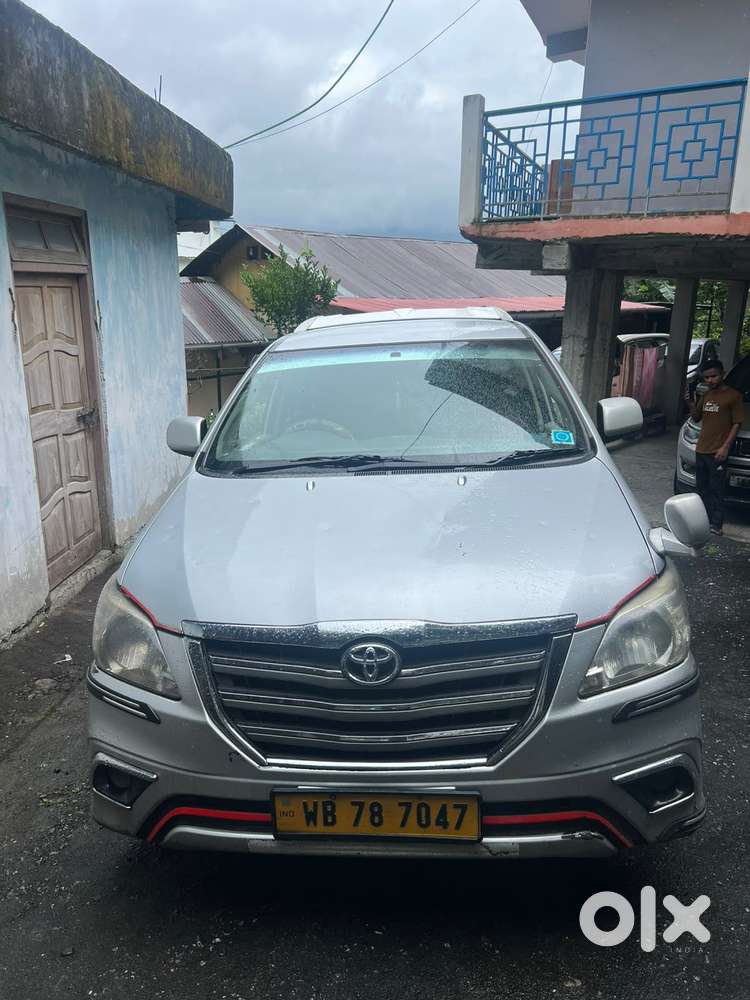 Toyota Innova 2.5 E Diesel Ps 7-seater, 2013, Diesel
