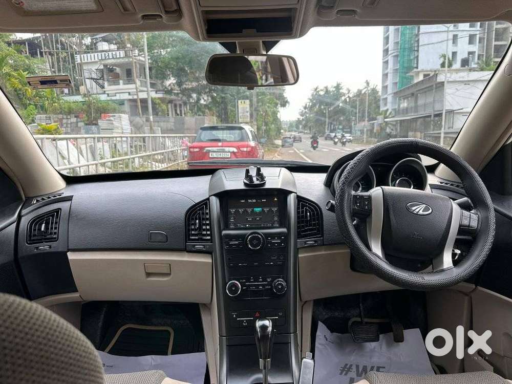 Mahindra Xuv500 At W6 2wd, 2016, Diesel