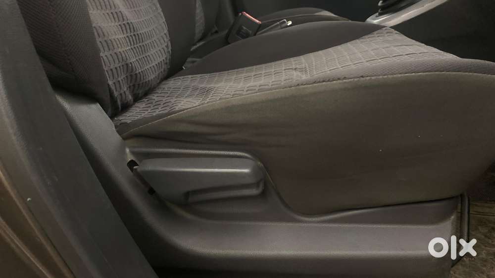 Maruti Suzuki Ritz Vxi, 2015, Petrol