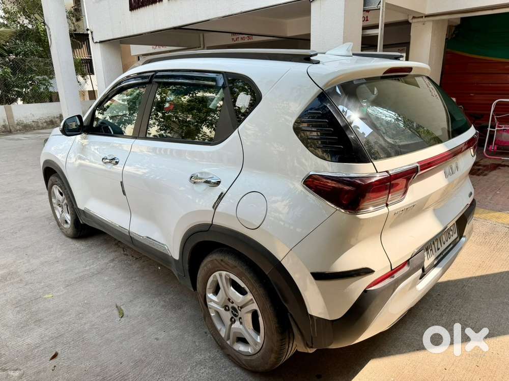 Kia Sonet Petrol 2023