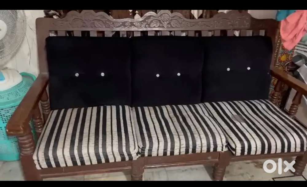 Sofa set - Sofa & Dining in Ali Colony, Indore - 1834266982
