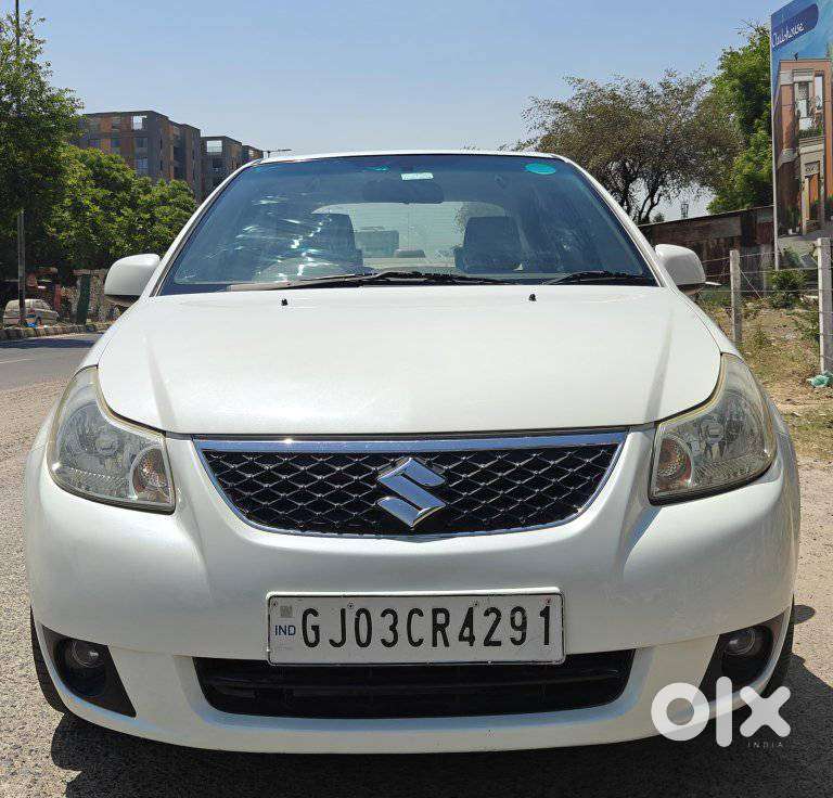 Maruti Suzuki Sx4 Zxi, 2010, Petrol