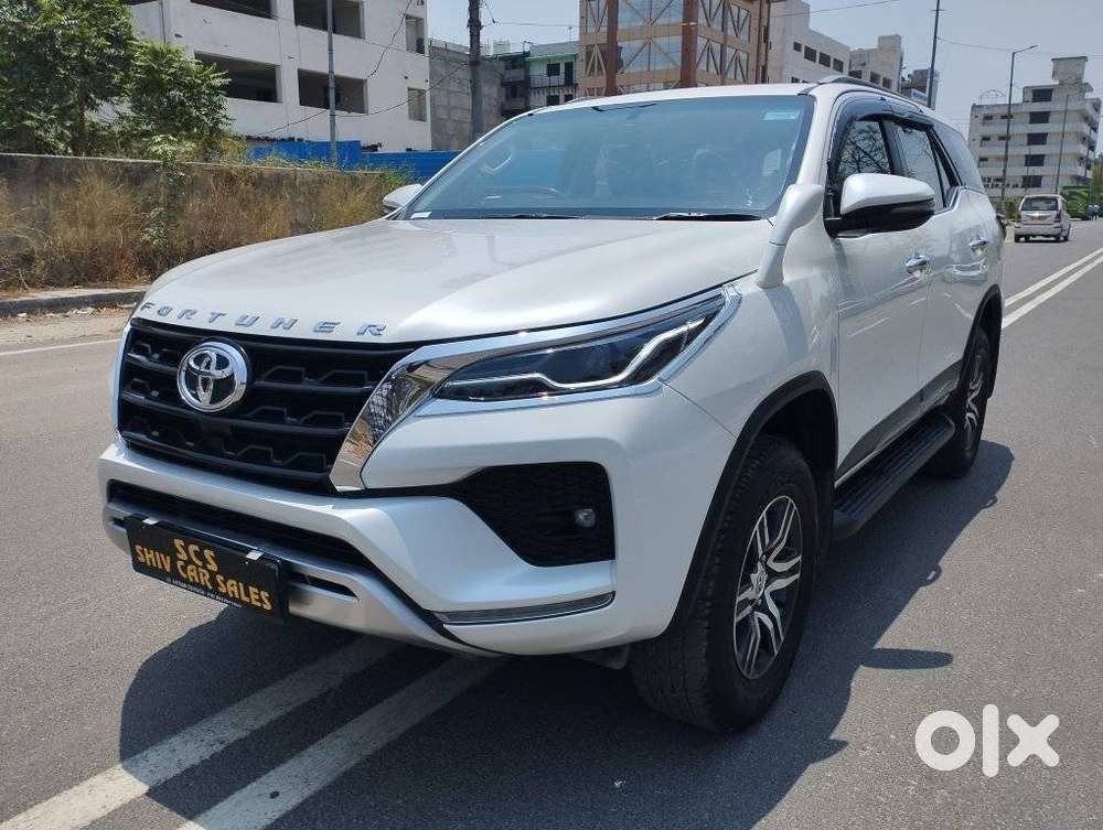 Toyota Fortuner 4x2 At 2.7 Petrol, 2023, Petrol