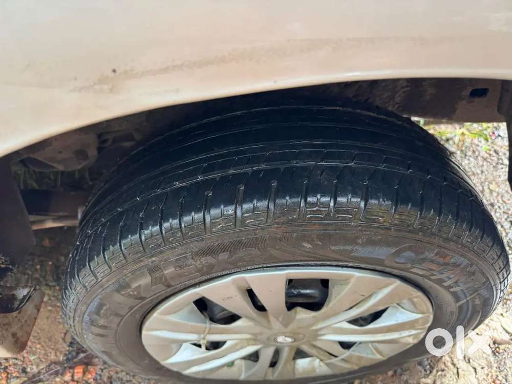 Toyota Innova Diesel 2012