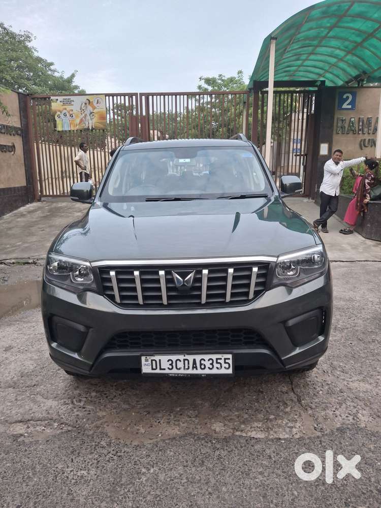 Mahindra Scorpio N Z4 Petrol Mt 7 Str, 2024, Petrol