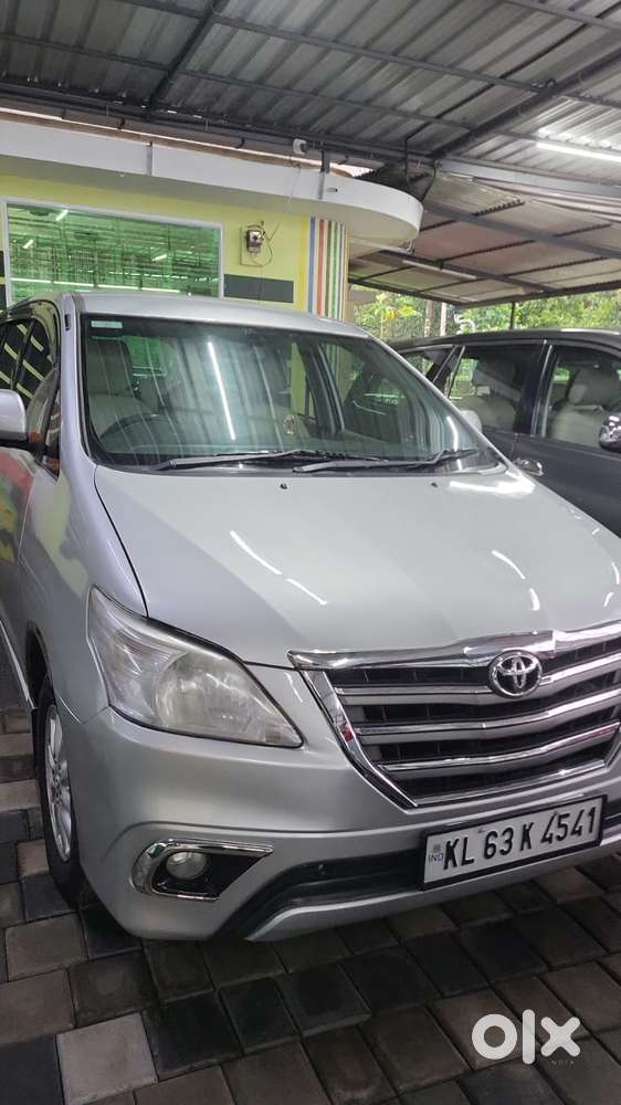 Toyota Innova 2.5 V 7 Str, 2012, Diesel
