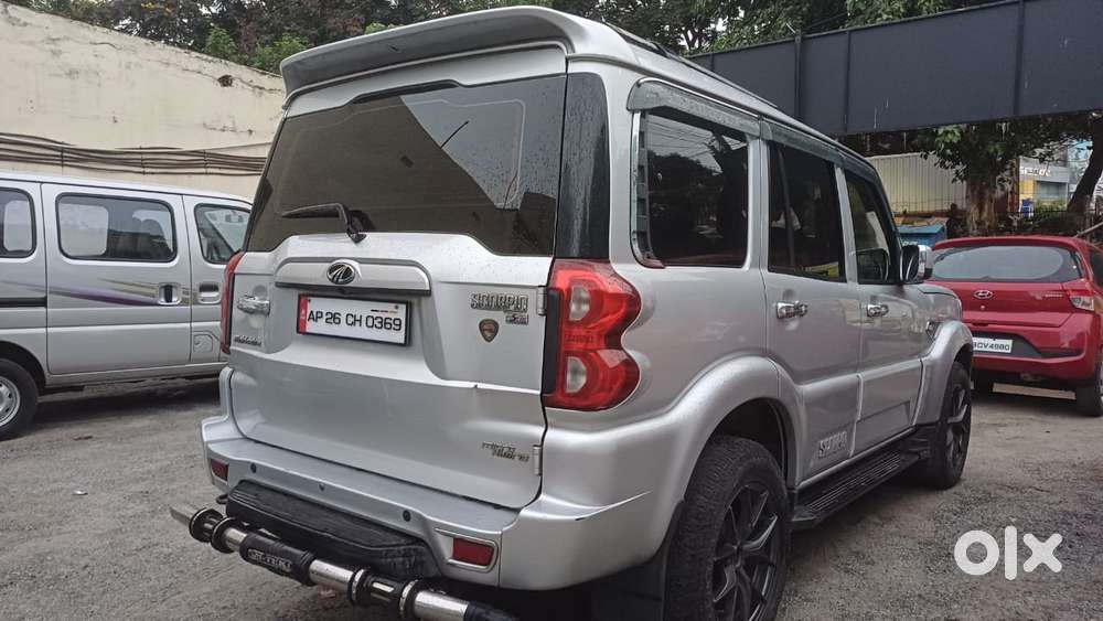 Mahindra Scorpio 2.2 S7 7 Str, 2018, Diesel
