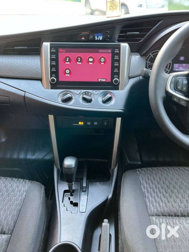 Toyota Innova Crysta 2.4 Gx Limited Edition 7 Str, 2022, Diesel