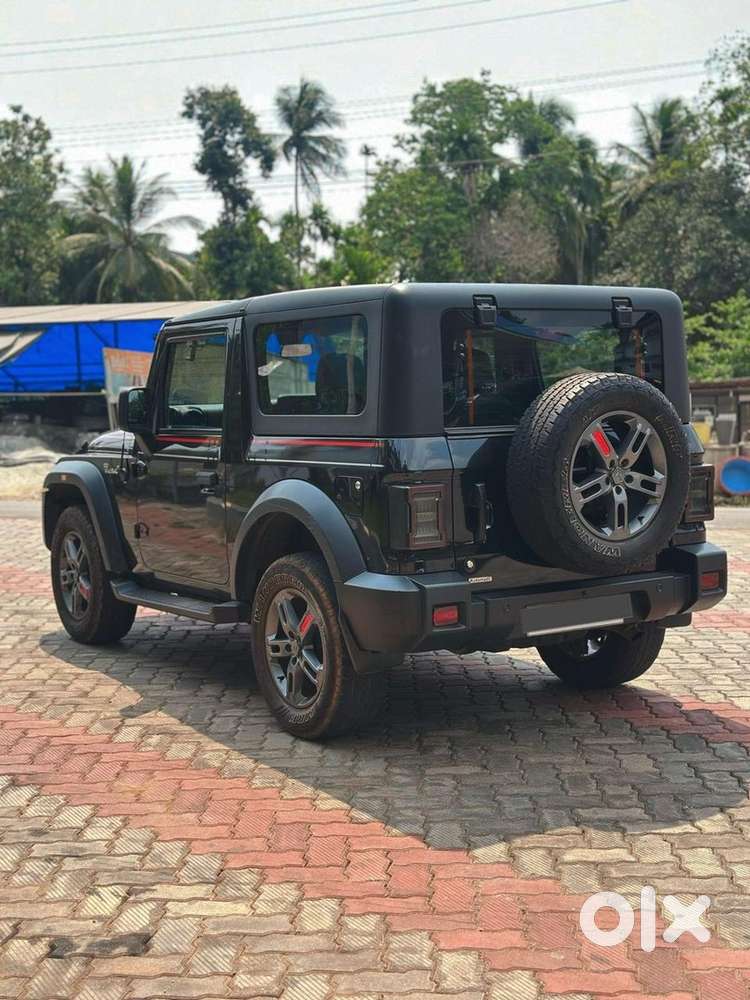 Mahindra Thar Petrol 2023