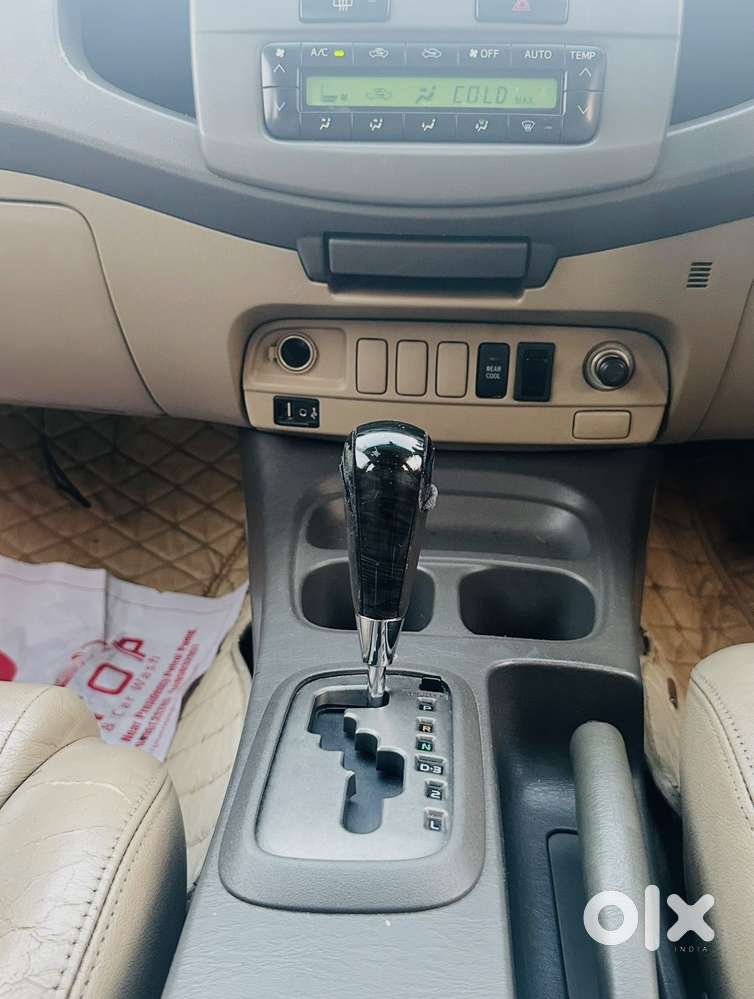 Toyota Fortuner 3.0 4x2 Automatic, 2014, Diesel