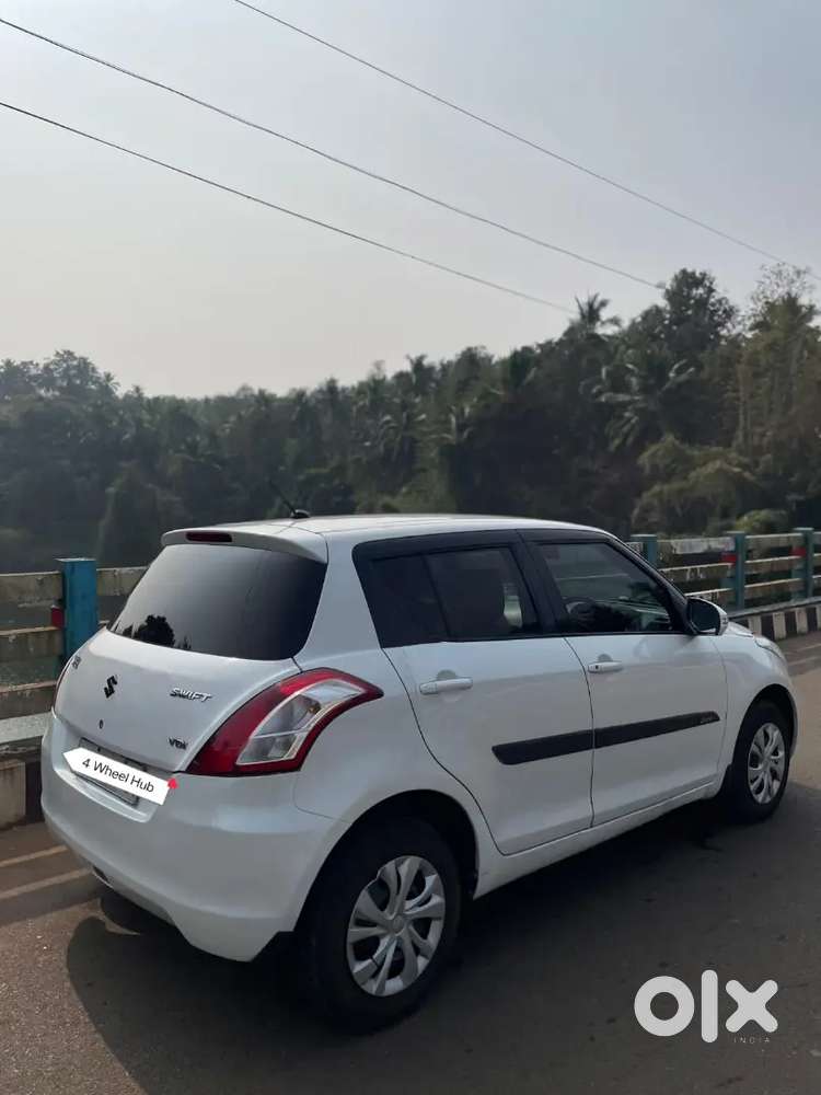 Maruti Suzuki Swift 2012