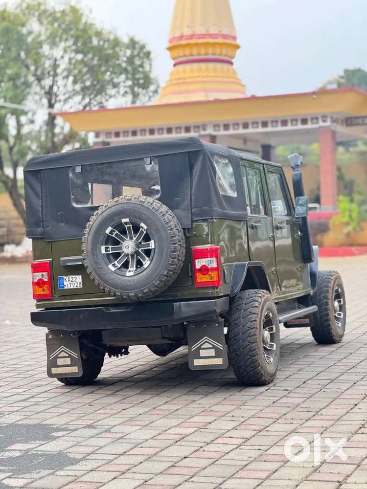 Mahindra Jeep Classic 2004