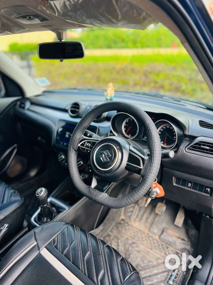 Maruti Suzuki Swift Vvt Vxi, 2021, Petrol
