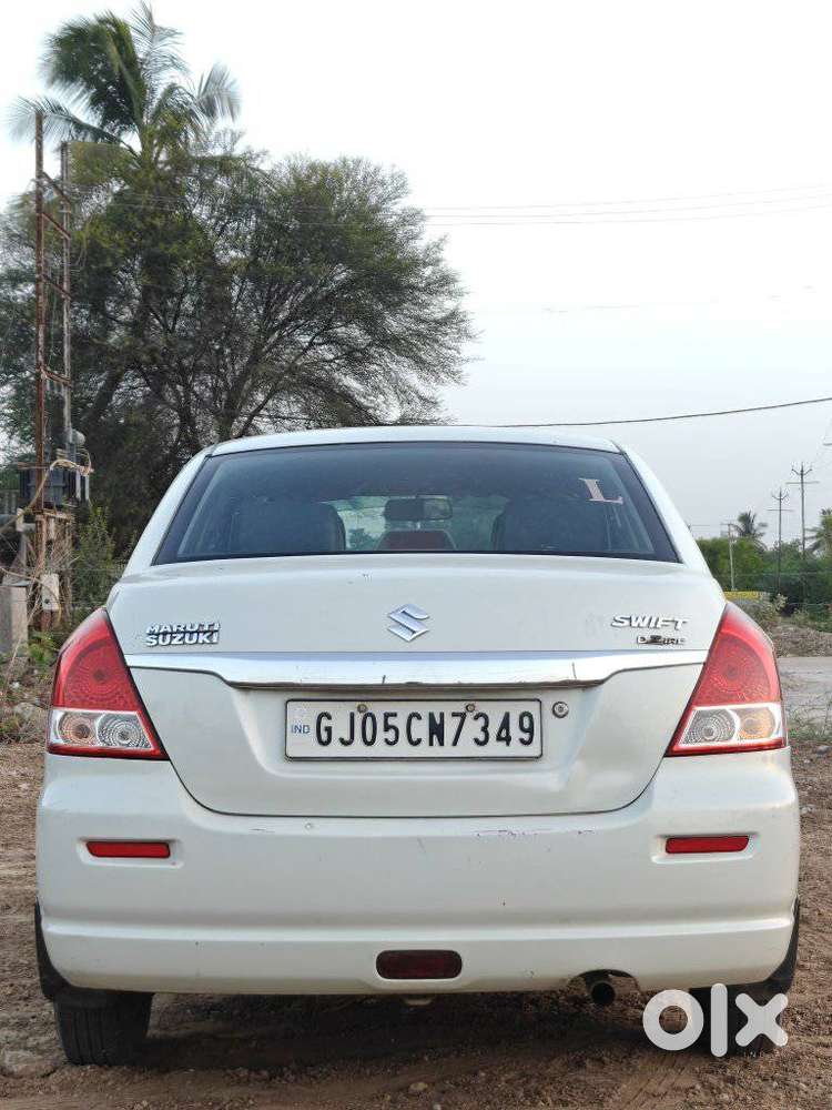 Maruti Suzuki Swift Dzire 1.2 Vxi Bsiv, 2010, Cng & Hybrids