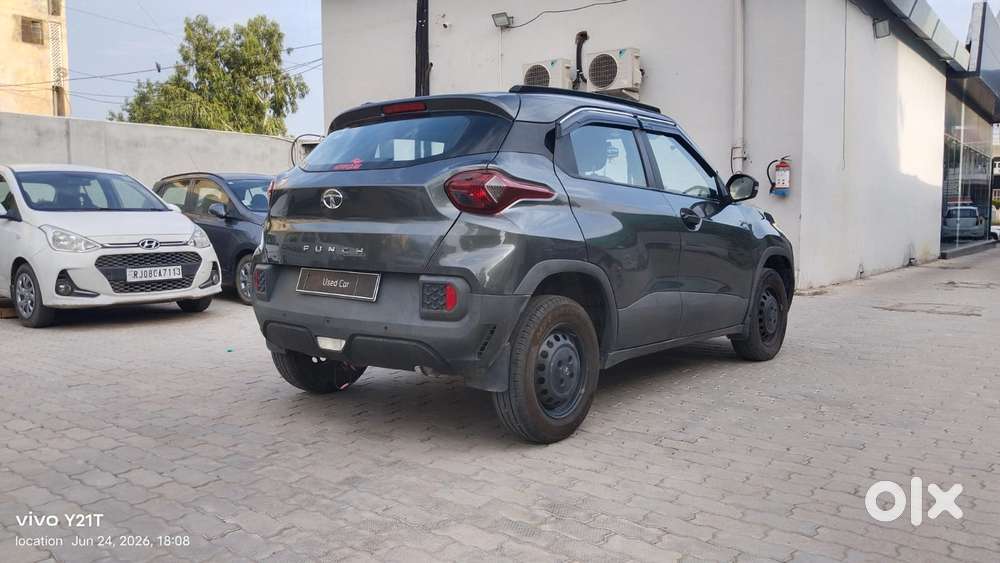 Tata Punch Pure, 2022, Petrol