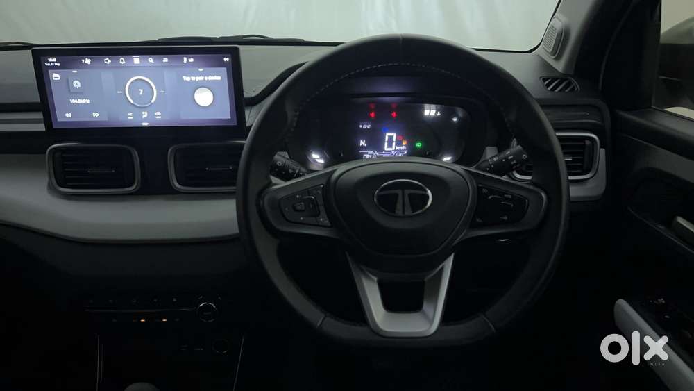 Tata Punch Creative Amt, 2025, Petrol