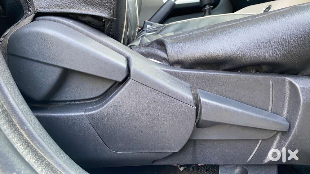 Nissan Magnite 1.0 Xv Dual Tone, 2021, Petrol
