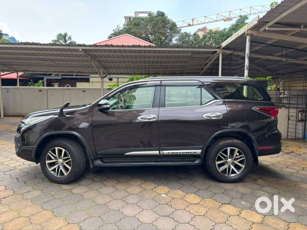 Toyota Fortuner 2016 4x4 Automatic