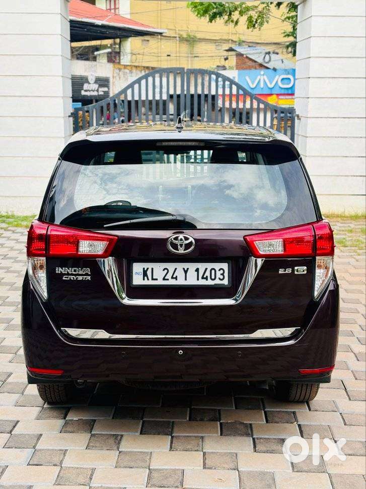 Toyota Innova Crysta 2.8 Gx At 7 Str, 2016, Diesel