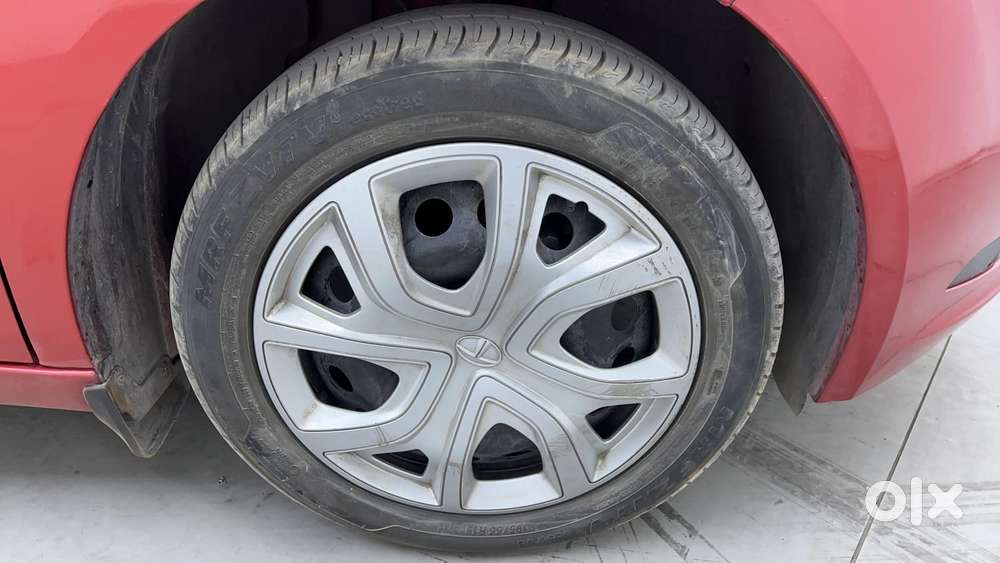 Tata Altroz 1.2 Xt, 2022, Petrol
