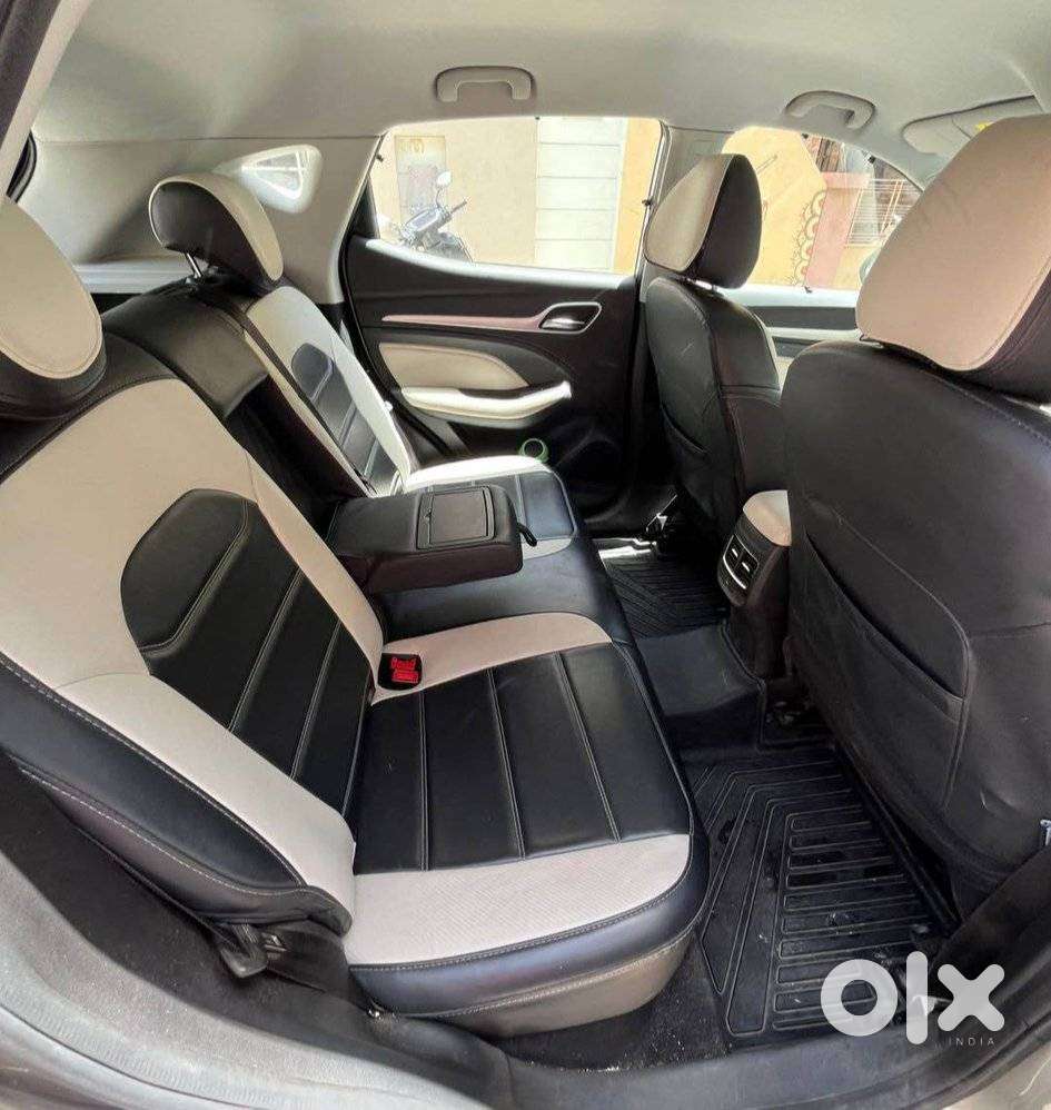 Mg Astor Zs Vti-tech Cvt Sharp, 2025, Petrol