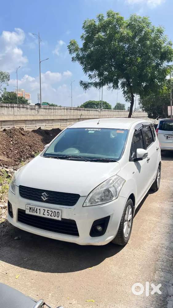 Maruti Suzuki Ertiga 2013 Diesel Zdi Well Maintained