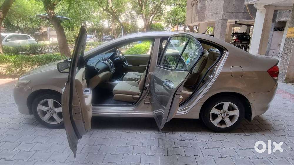 Hondacity1.5vmt 2011 Petrol.excellent Running Condition(only 62100 Km)