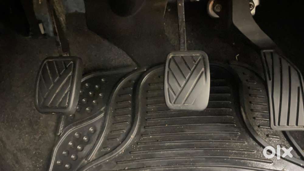 Maruti Suzuki Swift 2011-2014 Vxi, 2013, Petrol