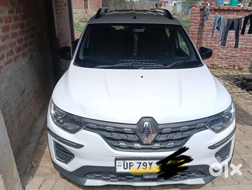 2022 Renault Triber 1.0 Rxz Amt Dual Tone