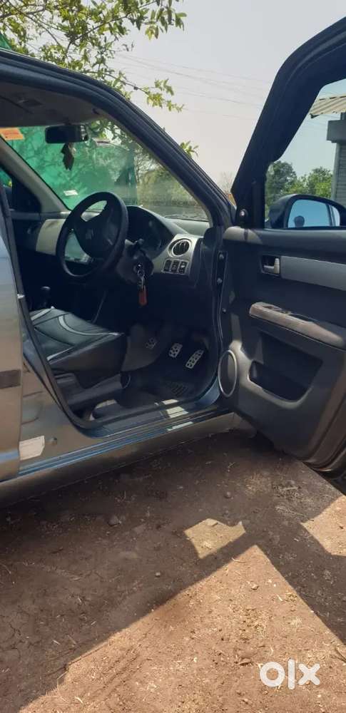 Maruti Suzuki Swift 2011