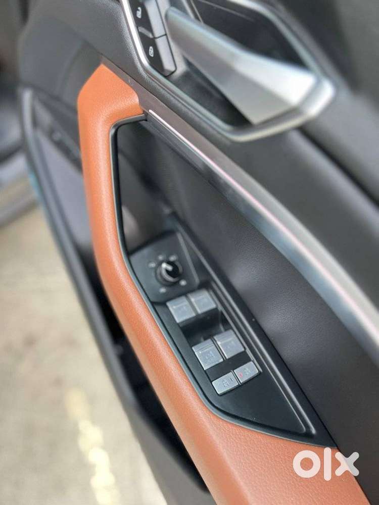 Audi E-tron 55, 2021, Electric