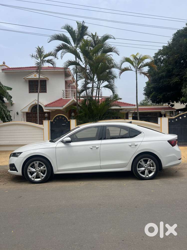 Skoda Octavia 2.0 Style Tsi At, 2019, Petrol
