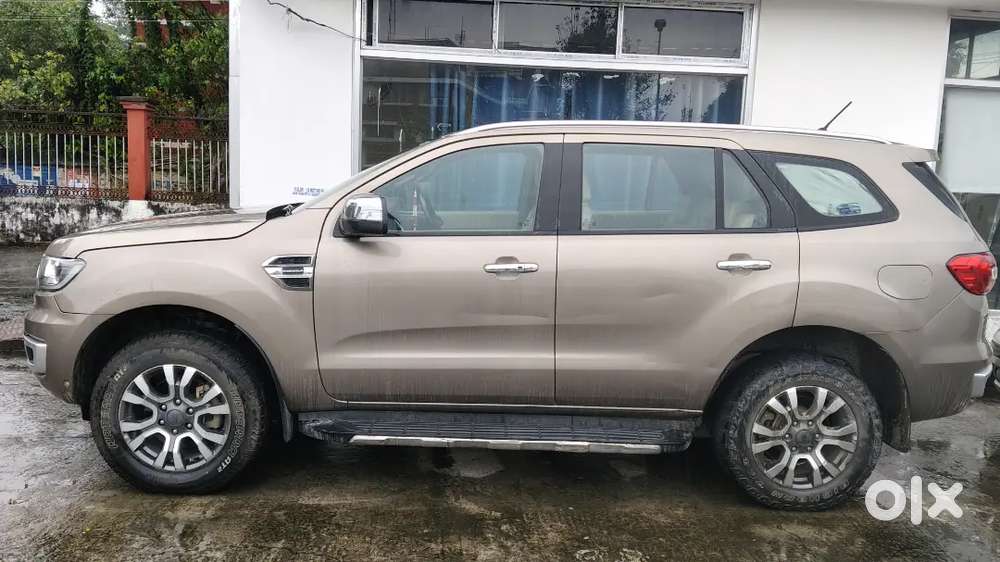 Ford Endeavour 2021 Diesel 128102 Km Driven