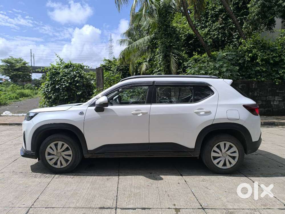 Honda Elevate V Mt, 2024, Petrol